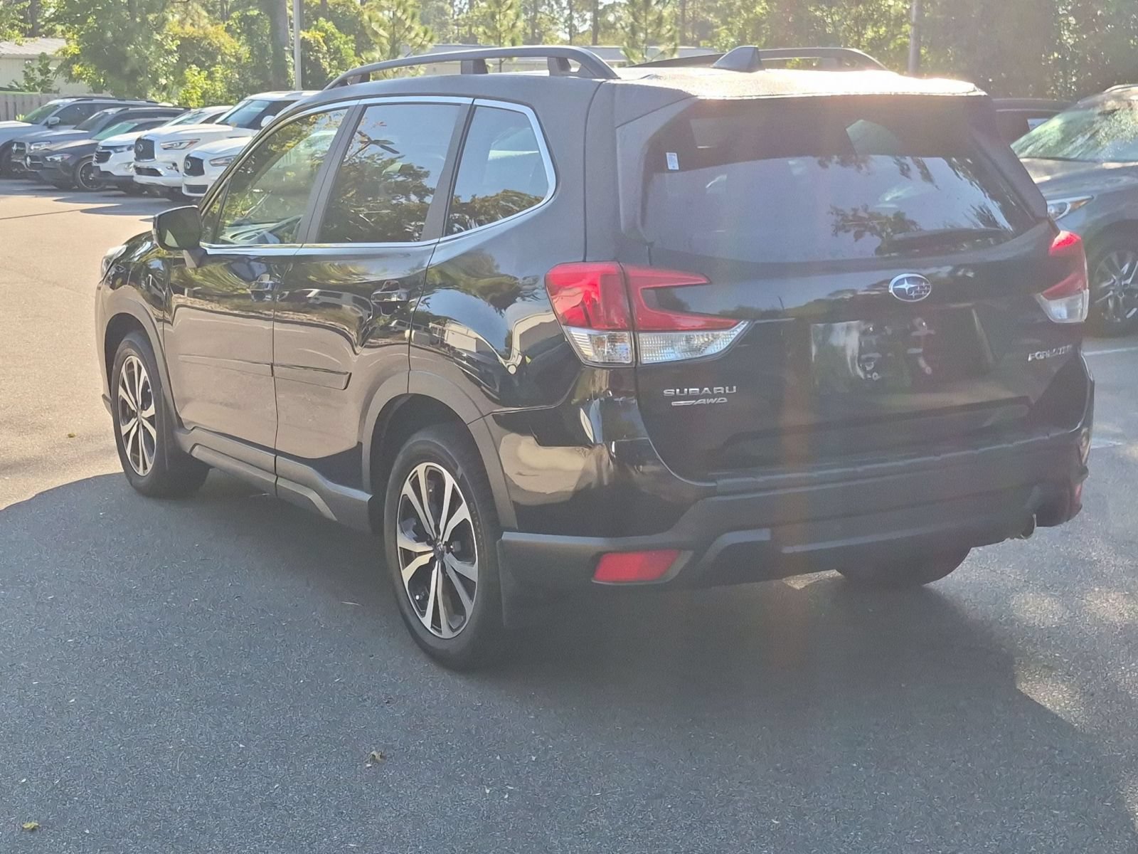 Used 2023 Subaru Forester Limited AWD/4WD image 5