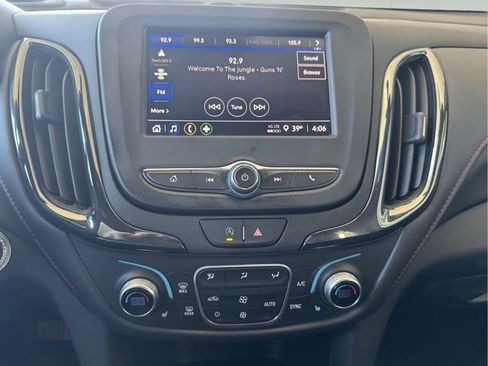 Used 2023 Chevrolet Equinox RS AWD/4WD image 18