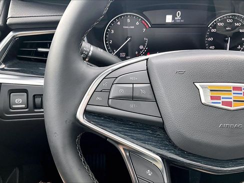 Used 2025 Cadillac XT5 Premium Luxury AWD/4WD image 19