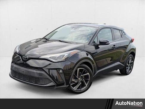 Used 2022 Toyota C-HR Limited image 1
