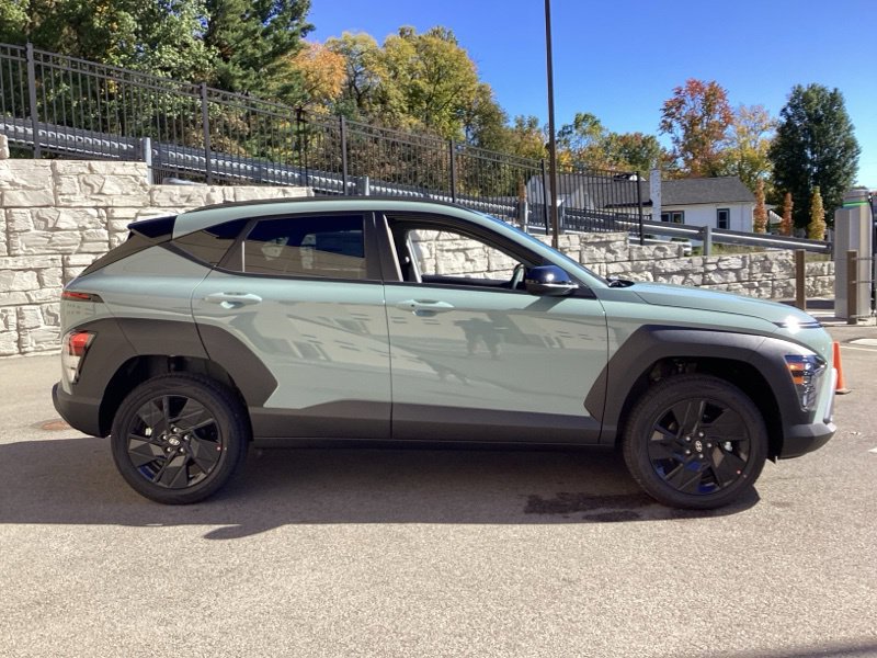 New 2027 Hyundai Kona SEL Sport AWD/4WD image 9