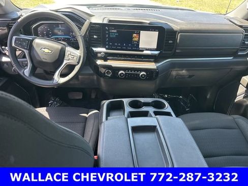 Used 2024 Chevrolet Silverado 1500 LT image 15