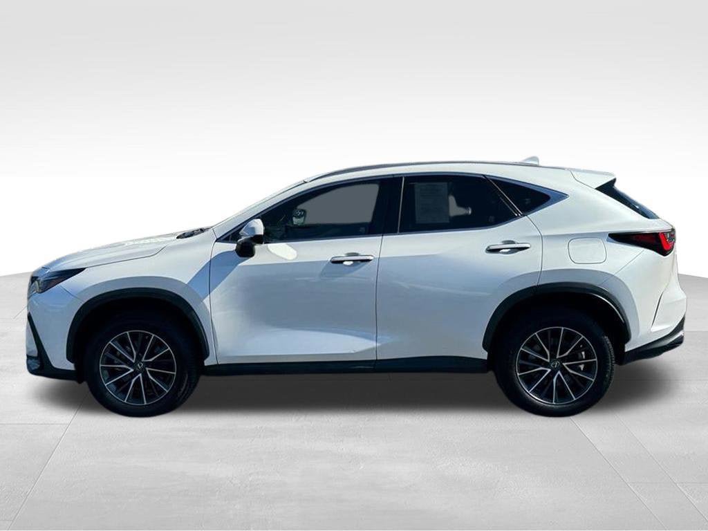 Used 2023 Lexus NX 350h AWD image 2