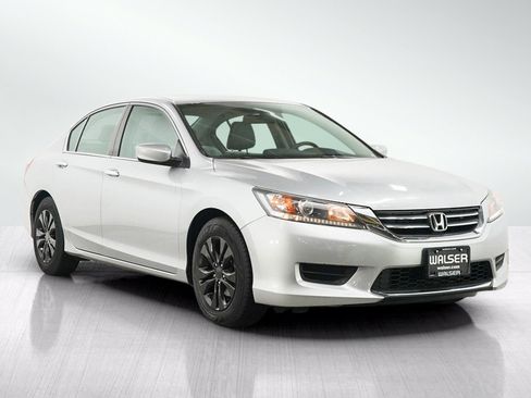 Used 2015 Honda Accord LX image 7