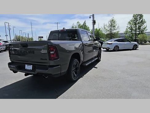 New 2026 RAM 1500 Express AWD/4WD image 31