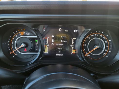 Used 2024 Jeep Wrangler Unlimited Rubicon 392 image 12