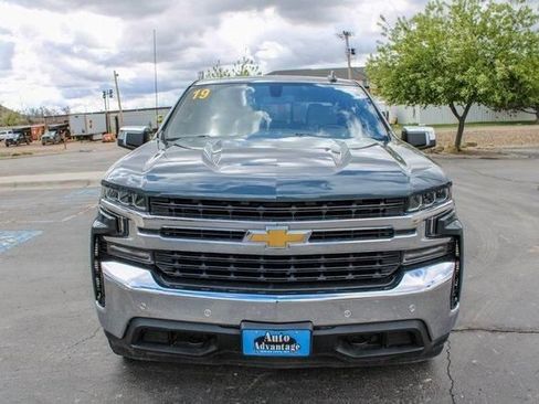 Used 2019 Chevrolet Silverado 1500 LT w/ All-Star Edition AWD/4WD image 3