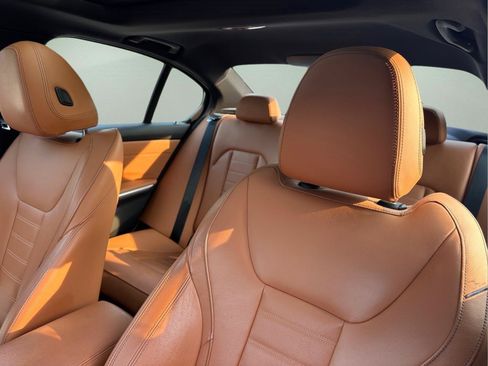 Used 2020 BMW 330i Sedan w/ Premium Package RWD image 22