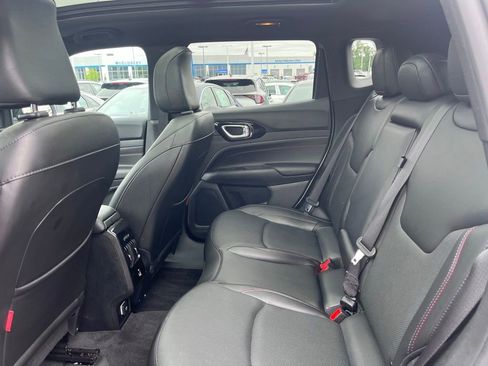 Used 2023 Jeep Compass Trailhawk w/ Trailhawk Elite Group AWD/4WD image 19
