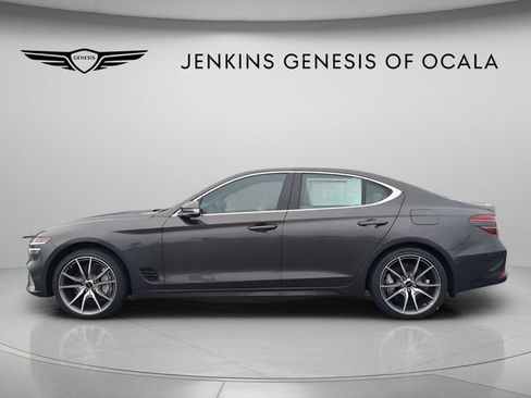 Certified 2025 Genesis G70 2.5T RWD image 5