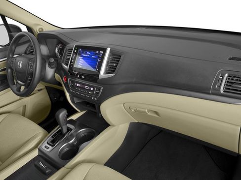 Used 2016 Honda Pilot EX image 15