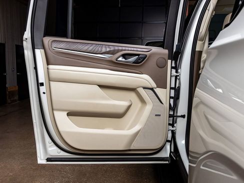 Used 2022 GMC Yukon XL Denali w/ Max Trailering Package image 39