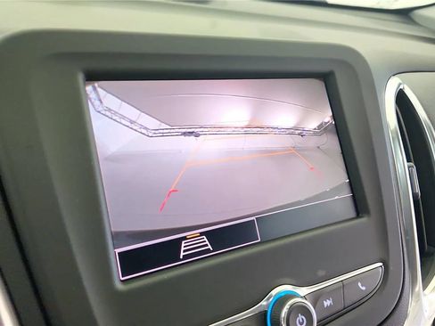 Used 2024 Chevrolet Equinox LT w/ LPO, Floor Liner Package AWD/4WD image 28