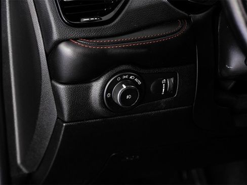 Used 2023 Dodge Durango R/T image 28