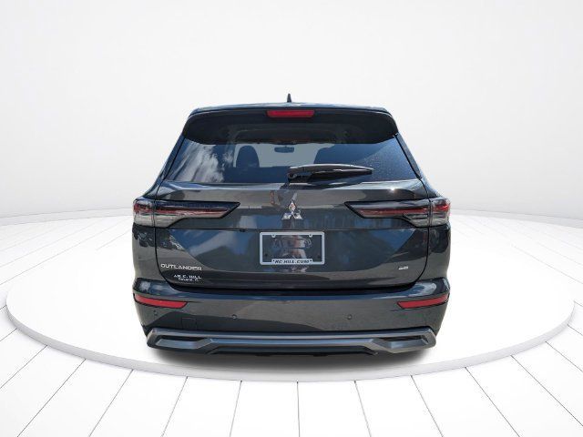 New 2026 Mitsubishi Outlander SE FWD image 5