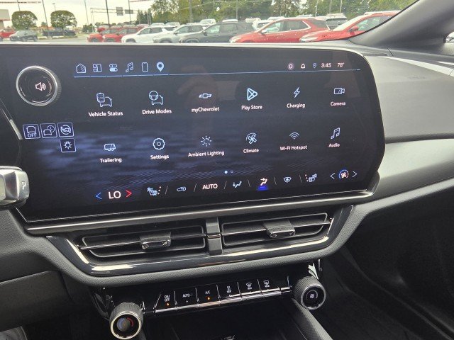 Used 2026 Chevrolet Equinox EV RS AWD/4WD image 6