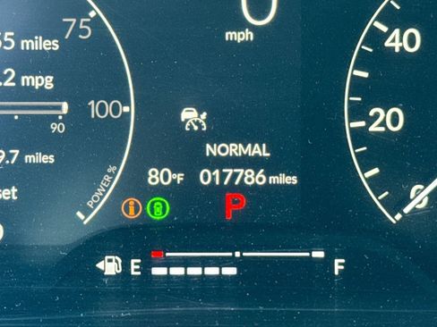 Used 2025 Honda Civic Sport image 37