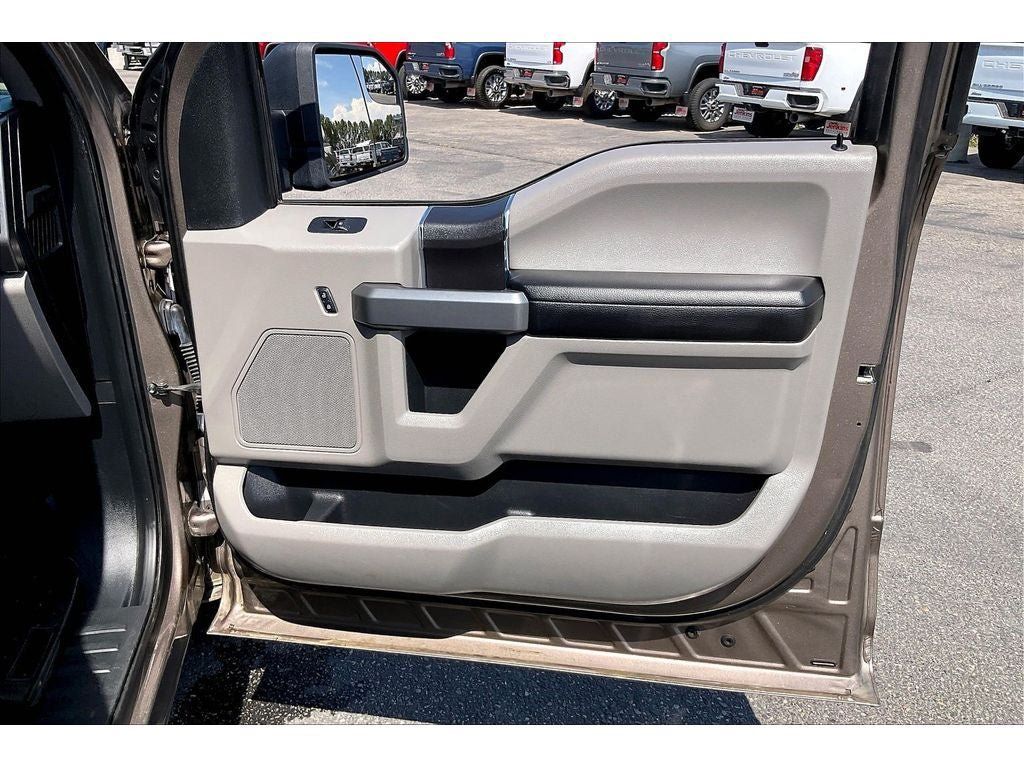 Used 2019 Ford F150 XLT AWD/4WD image 24
