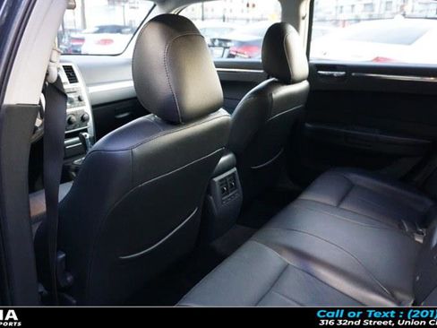 Used 2008 Chrysler 300 Touring w/ Comfort/Convenience Group image 21