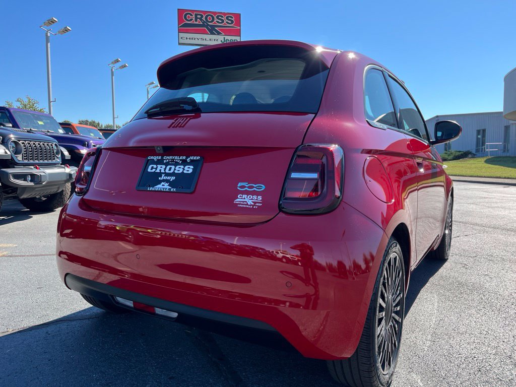 Used 2024 FIAT 500 e (RED) FWD image 36