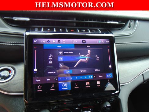 Certified 2024 Jeep Grand Cherokee L Limited image 23