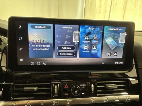 New 2026 Nissan Pathfinder SL image 15