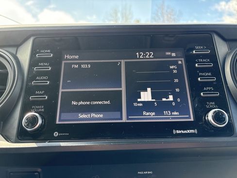 Used 2022 Toyota Tacoma 4x4 Access Cab image 17