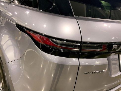 Used 2025 Land Rover Range Rover Evoque S image 28