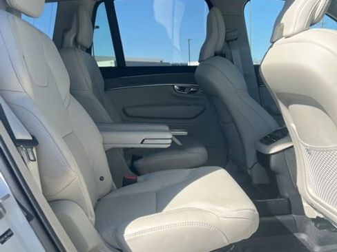 New 2026 Volvo XC90 B6 Ultra w/ Protection Package image 29