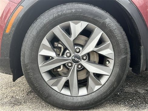 Certified 2023 Kia Sportage SX image 10