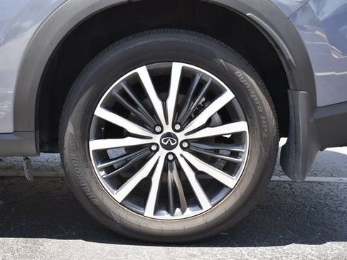 Used 2025 INFINITI QX60 Sensory w/ Vision Package AWD/4WD image 35