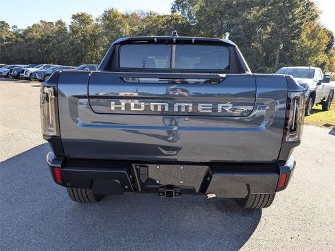 New 2026 GMC Hummer EV 4x4 Crew Cab image 5