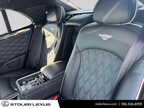 Used 2017 Bentley Mulsanne RWD image 21