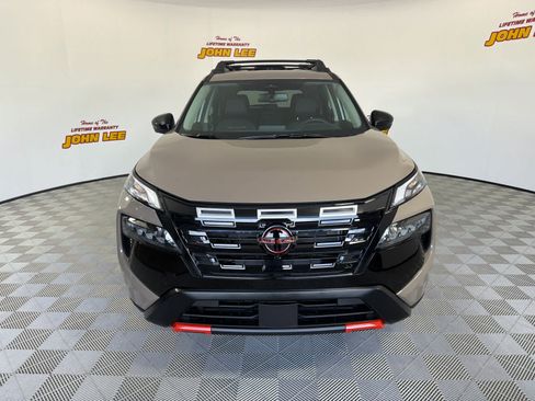 New 2026 Nissan Rogue SV w/ Rock Creek Premium Package AWD/4WD image 9
