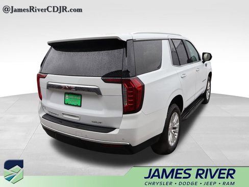 Used 2024 GMC Yukon SLT AWD/4WD image 5