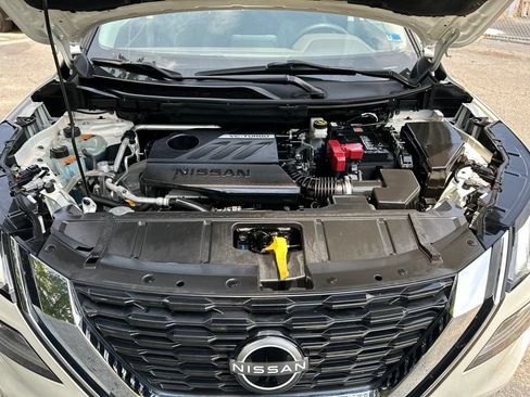 Used 2023 Nissan Rogue SV AWD/4WD image 10