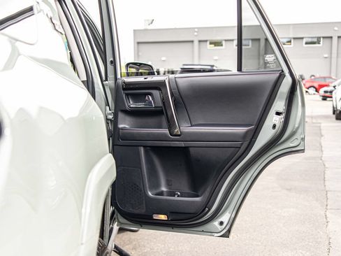 Used 2023 Toyota 4Runner TRD Off-Road Premium w/ Off Road Premium Plus Package AWD/4WD image 36
