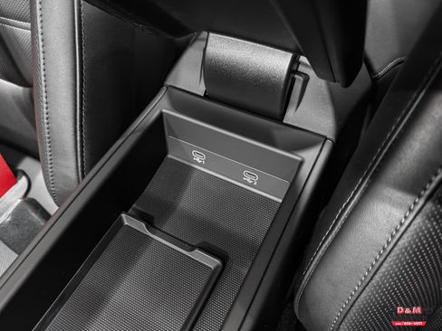 Used 2024 Porsche 911 Carrera 4S image 26