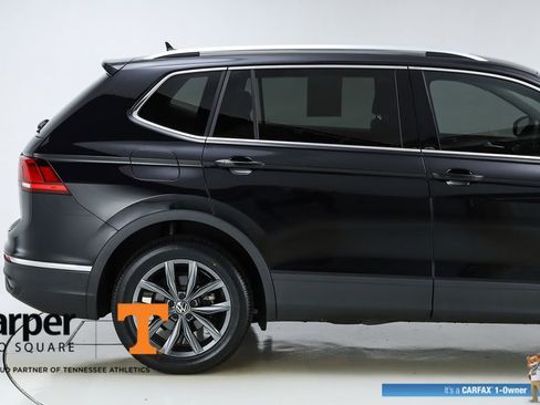 Used 2022 Volkswagen Tiguan SE image 11