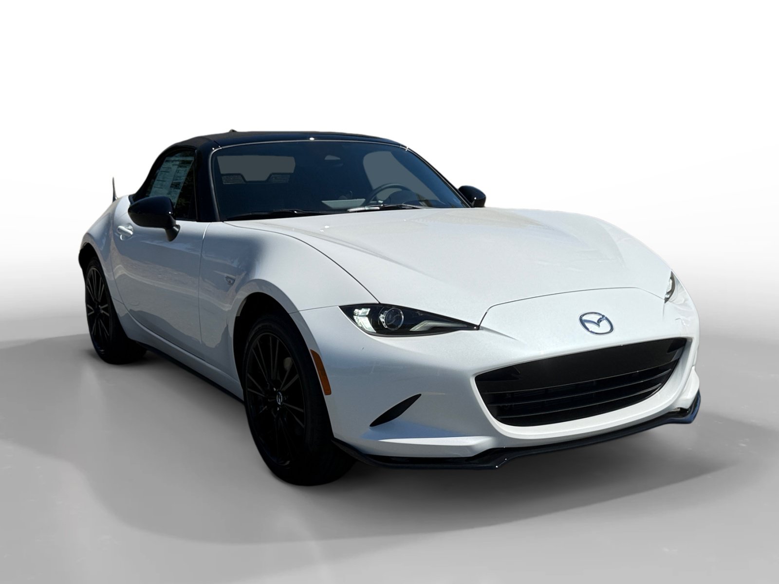 New 2026 MAZDA MX-5 Miata Club w/ Interior Package RWD image 7