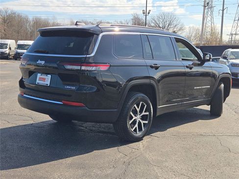 Certified 2025 Jeep Grand Cherokee L Limited AWD/4WD image 16