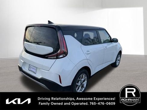 Used 2025 Kia Soul S image 4