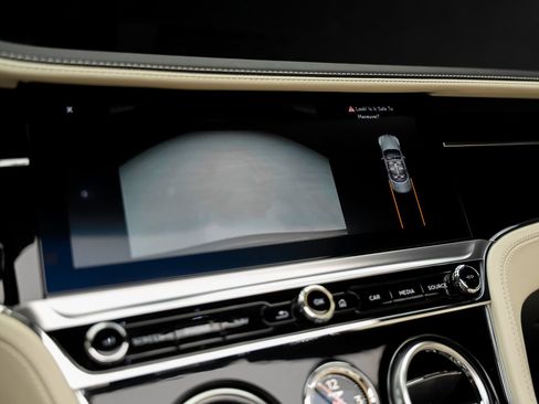 Used 2020 Bentley Continental GT AWD/4WD image 51