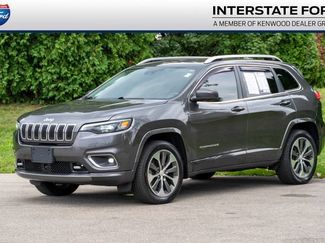 Used 2019 Jeep Cherokee Overland w/ Technology Group AWD/4WD video 1