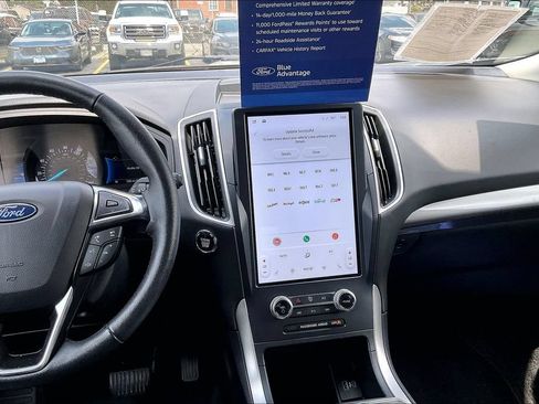 Certified 2024 Ford Edge SEL AWD/4WD image 5