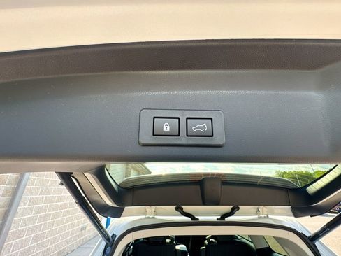 New 2026 Subaru Ascent Touring AWD/4WD image 39