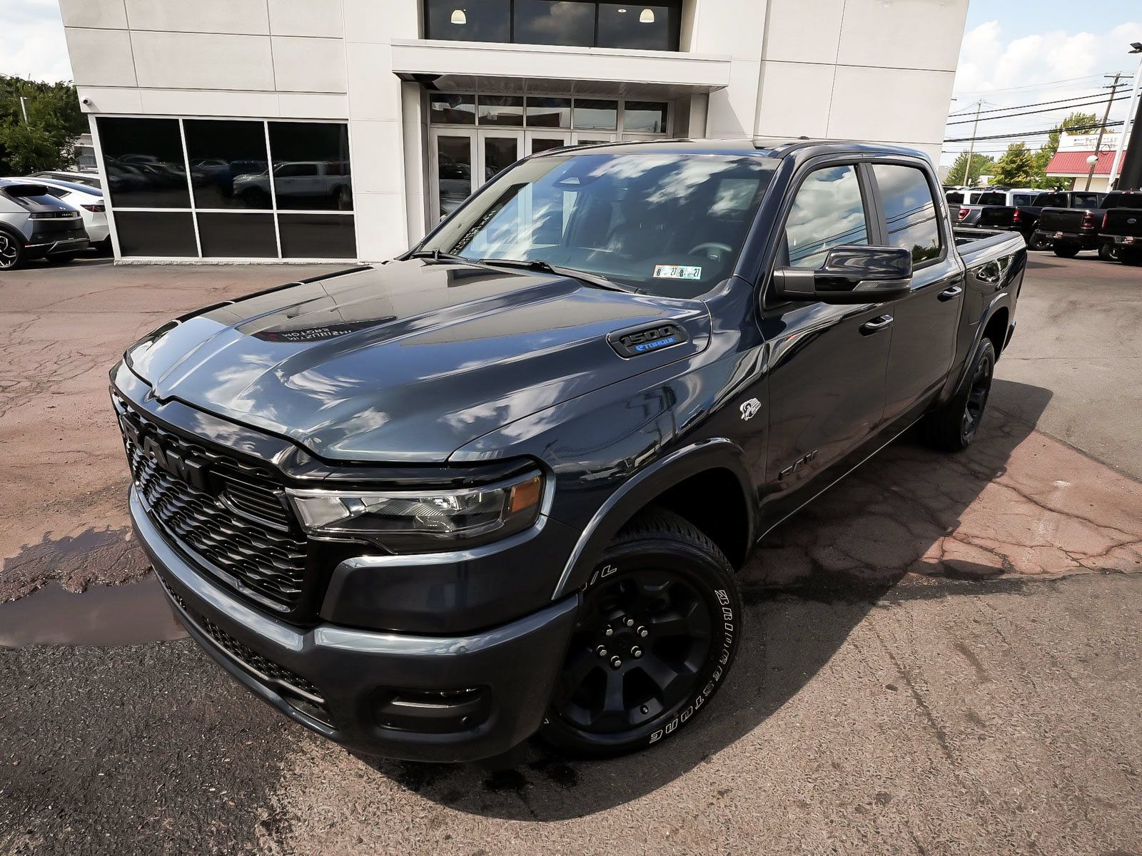 Used 2026 RAM 1500 Big Horn AWD/4WD image 8