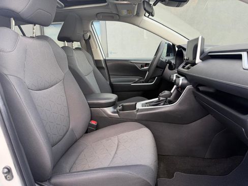 Used 2023 Toyota RAV4 XLE w/ Convenience Package image 24