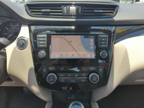Certified 2021 Nissan Rogue Sport SL w/ Premium Package FWD image 35
