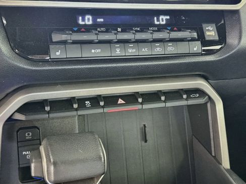 Used 2025 Toyota Tundra SR5 w/ SR5 Premium Package RWD image 20